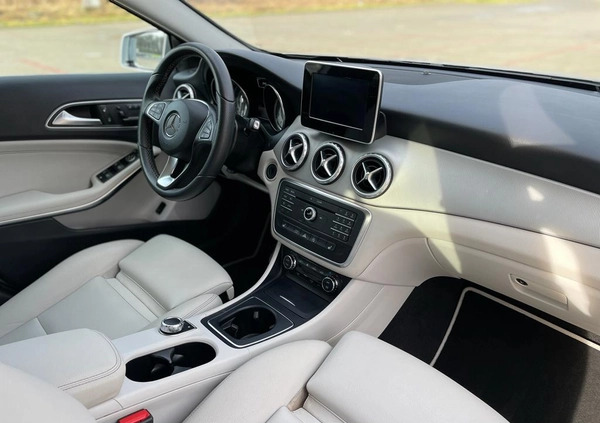 Mercedes-Benz GLA cena 92000 przebieg: 88400, rok produkcji 2017 z Lublin małe 596